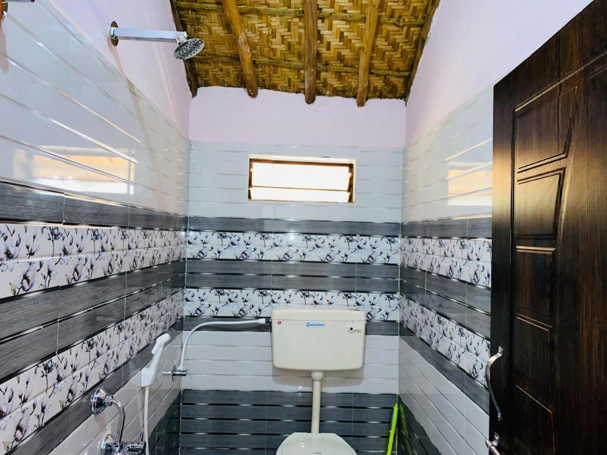 Prajwal Home Stay Хампи Номер фото