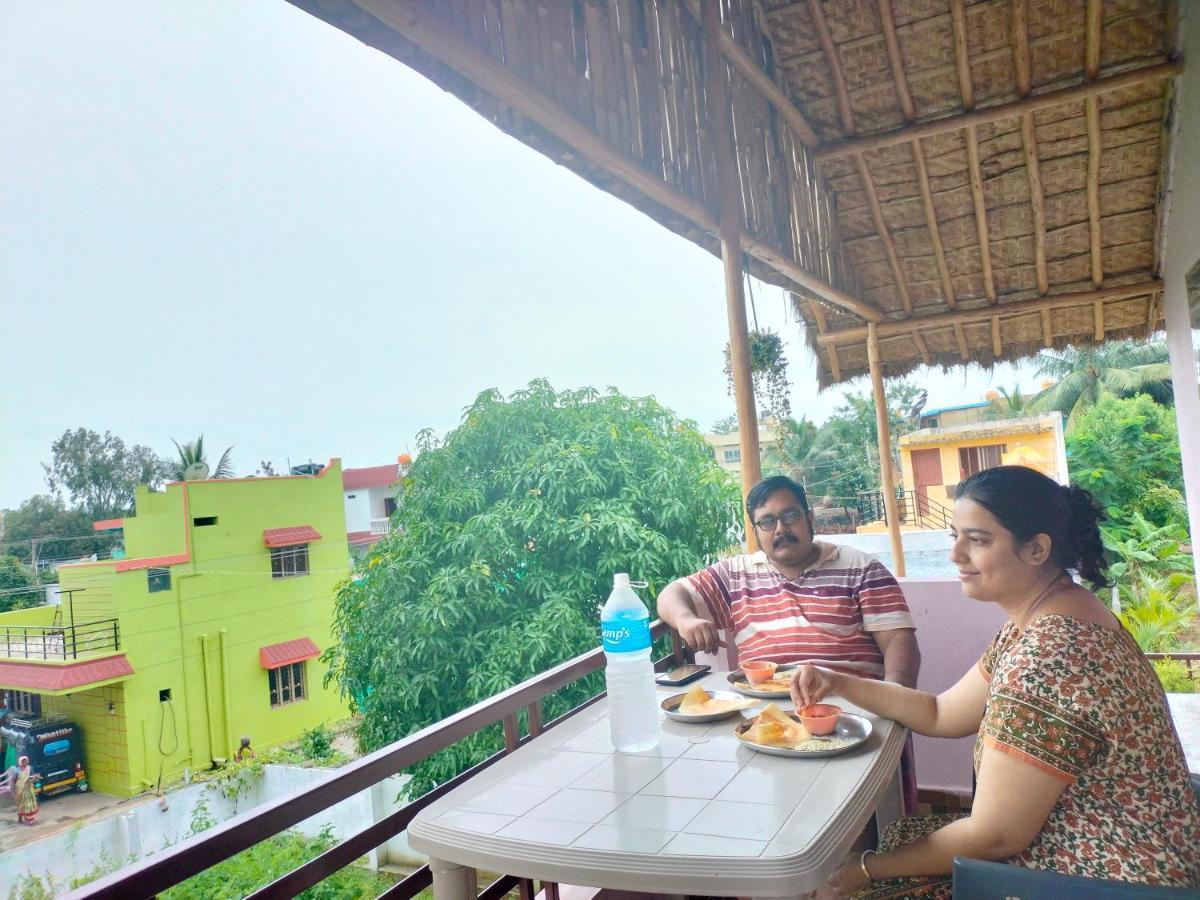 Prajwal Home Stay Хампи Экстерьер фото